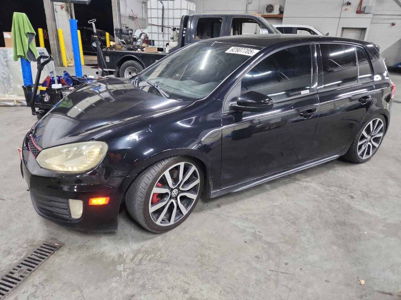 VOLKSWAGEN GTI 2013