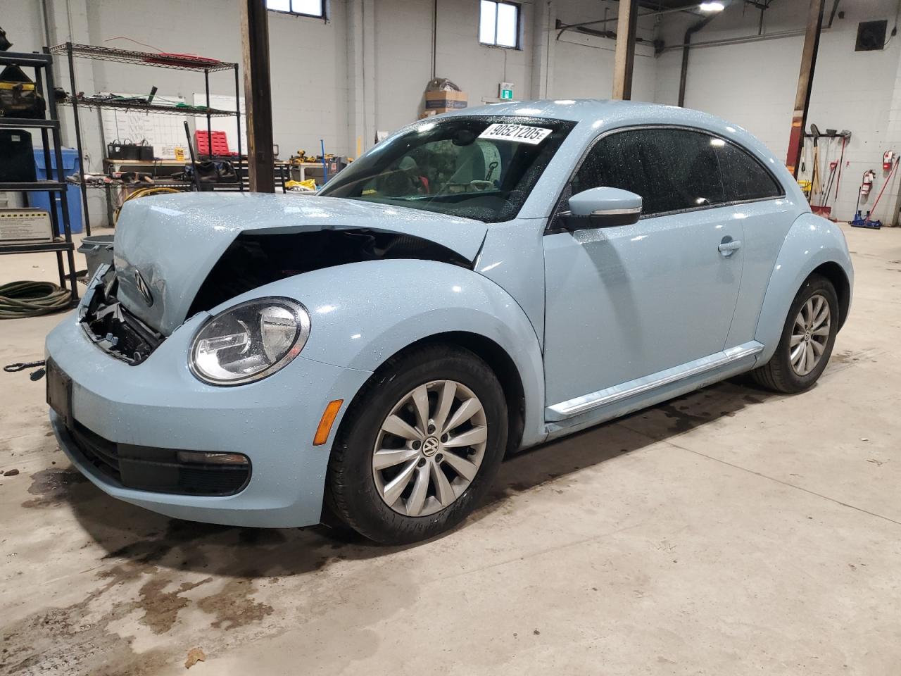 VOLKSWAGEN BEETLE 2013