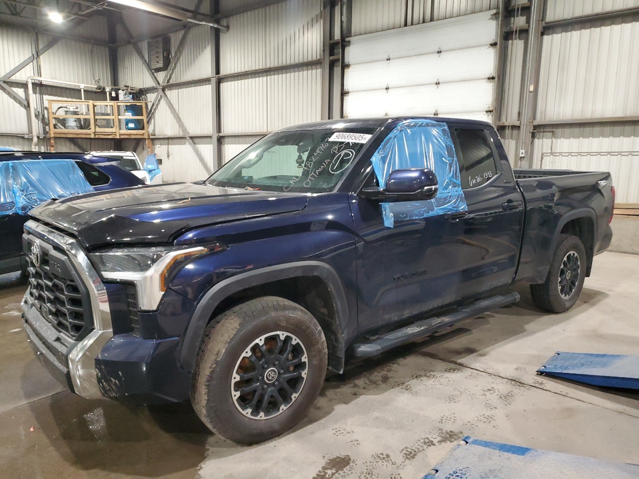 TOYOTA TUNDRA DOU 2022