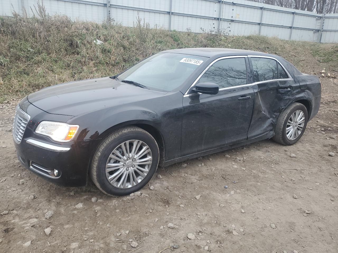 CHRYSLER 300 2013