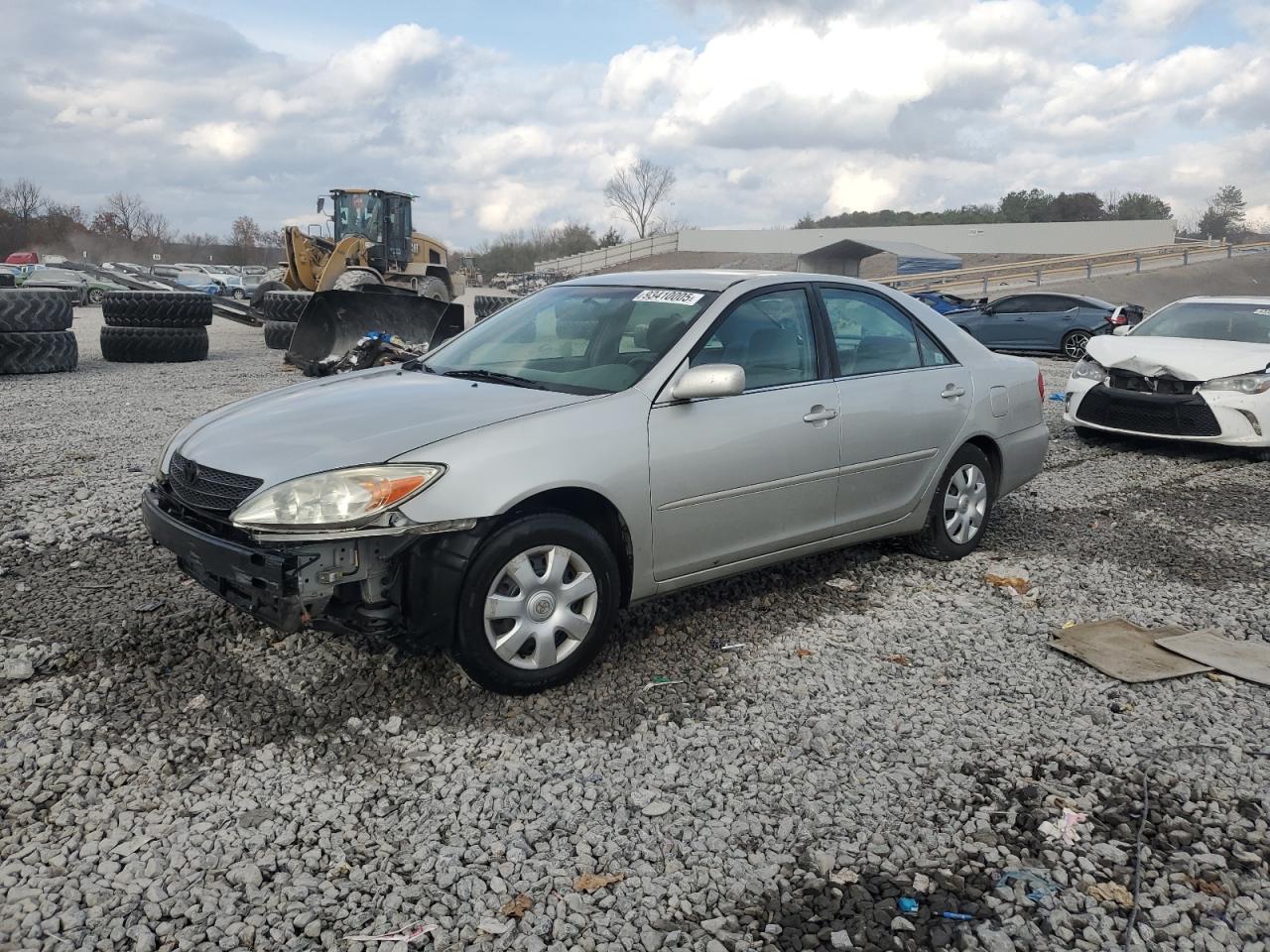 TOYOTA CAMRY LE 2002