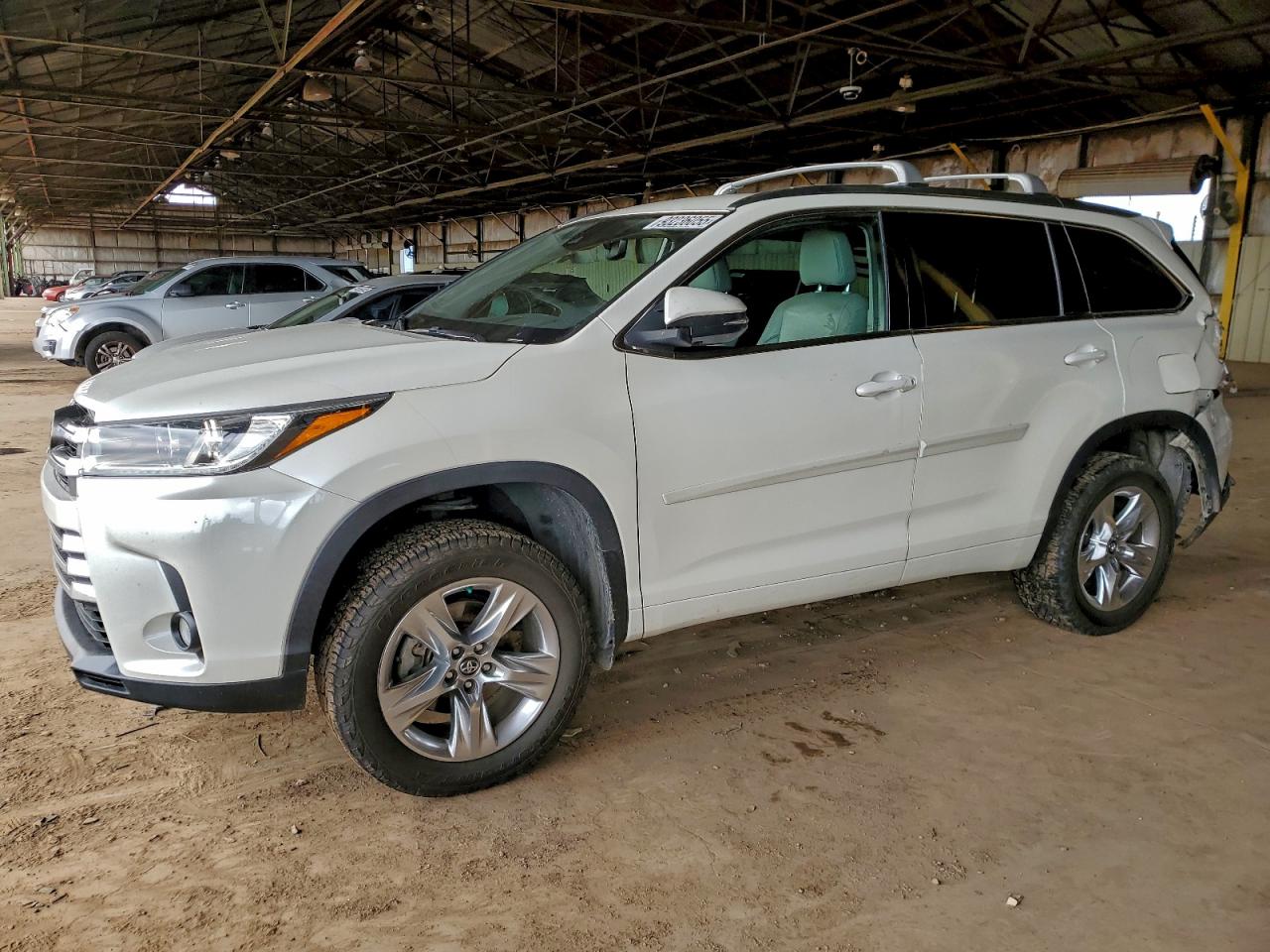 TOYOTA HIGHLANDER 2018
