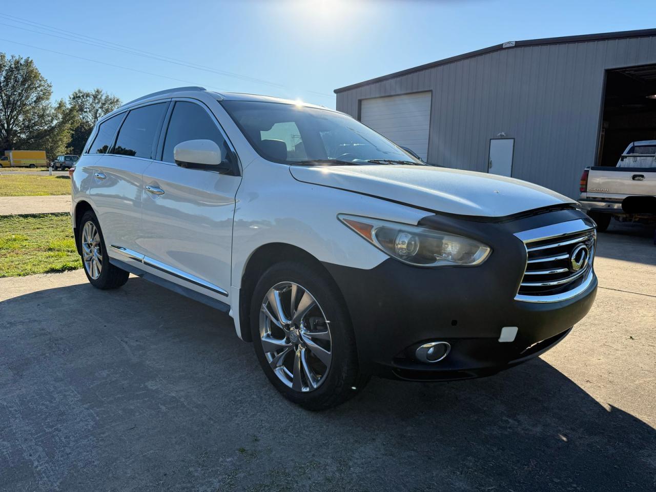 INFINITI JX35 2013