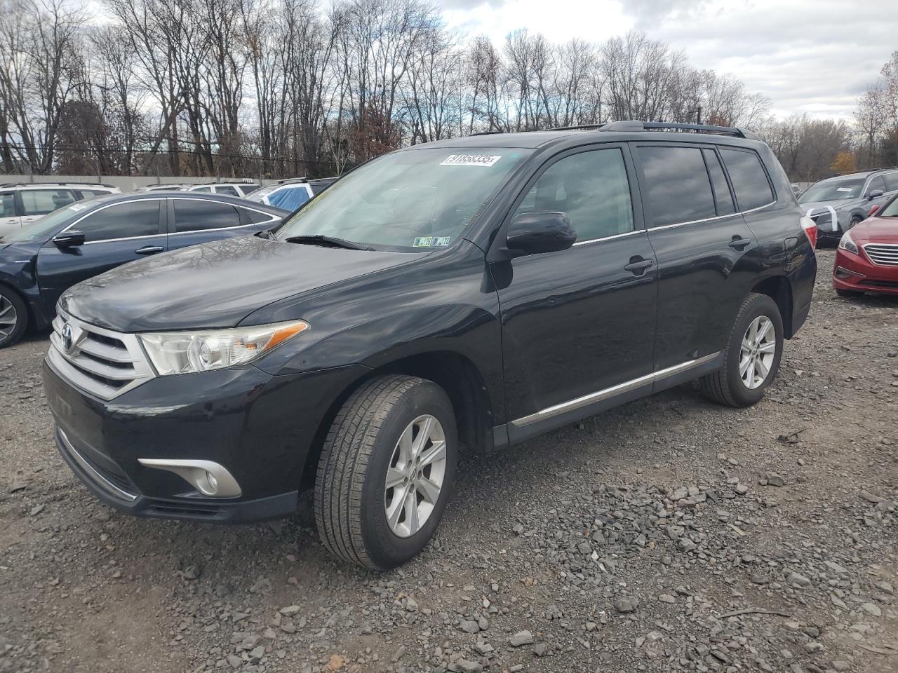 TOYOTA HIGHLANDER 2011