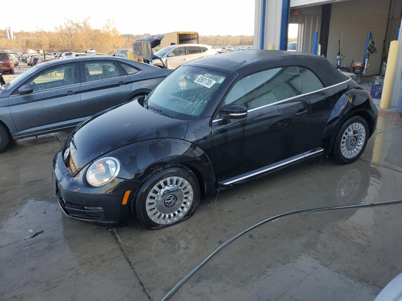 VOLKSWAGEN BEETLE 1.8 2015