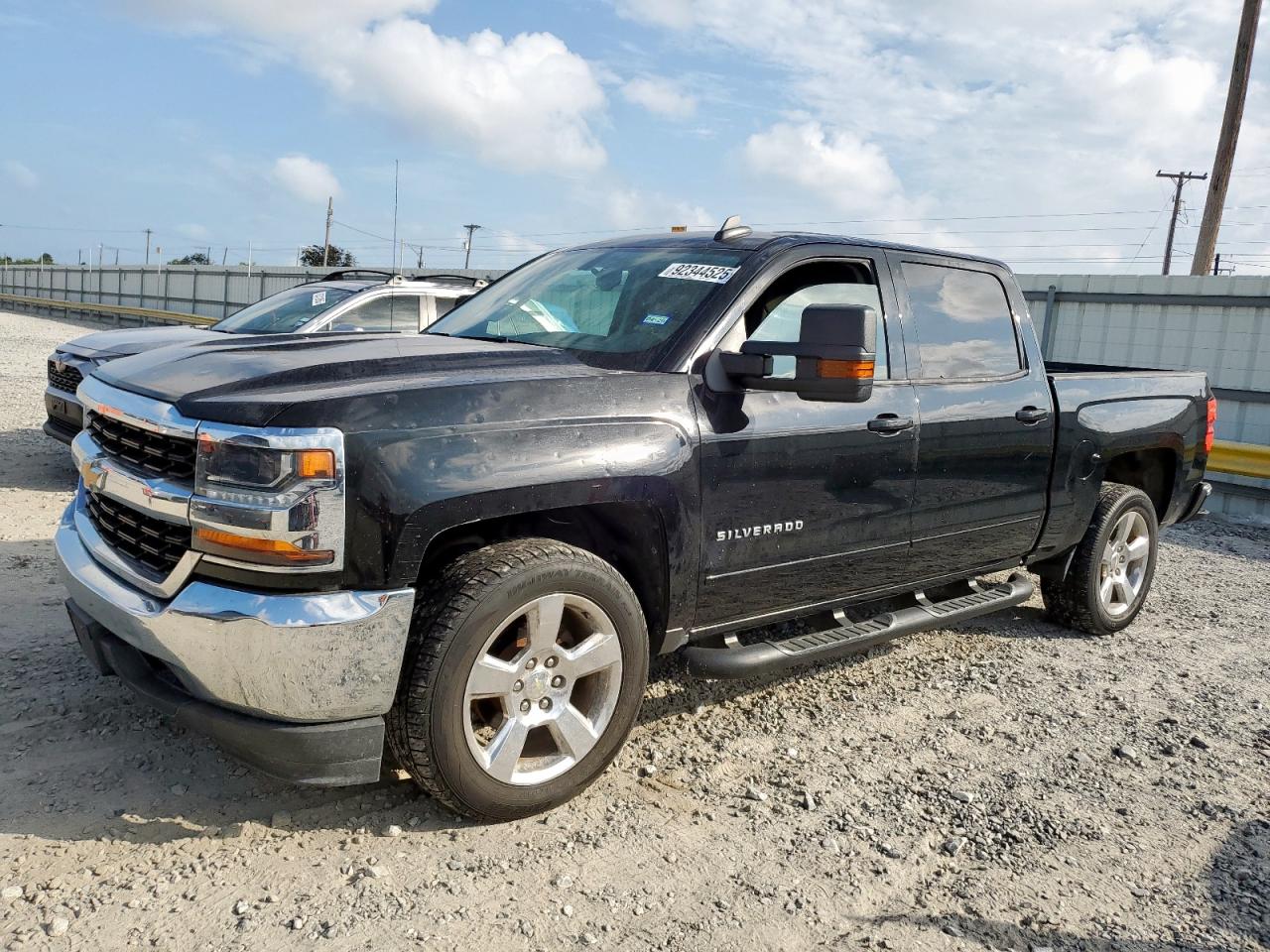 CHEVROLET SILVERADO 2017