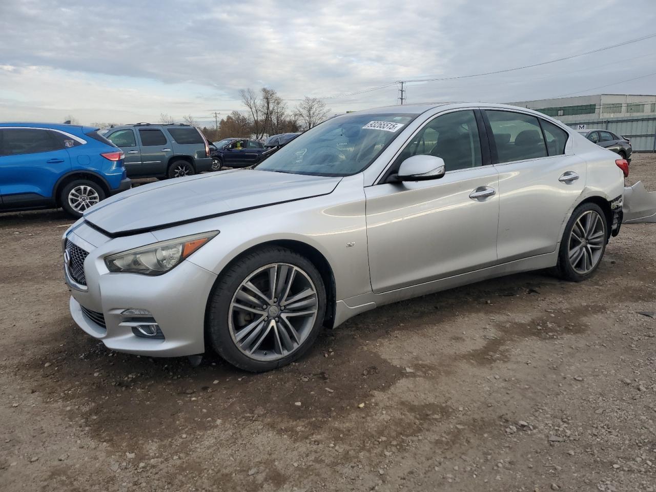 INFINITI Q50 2014