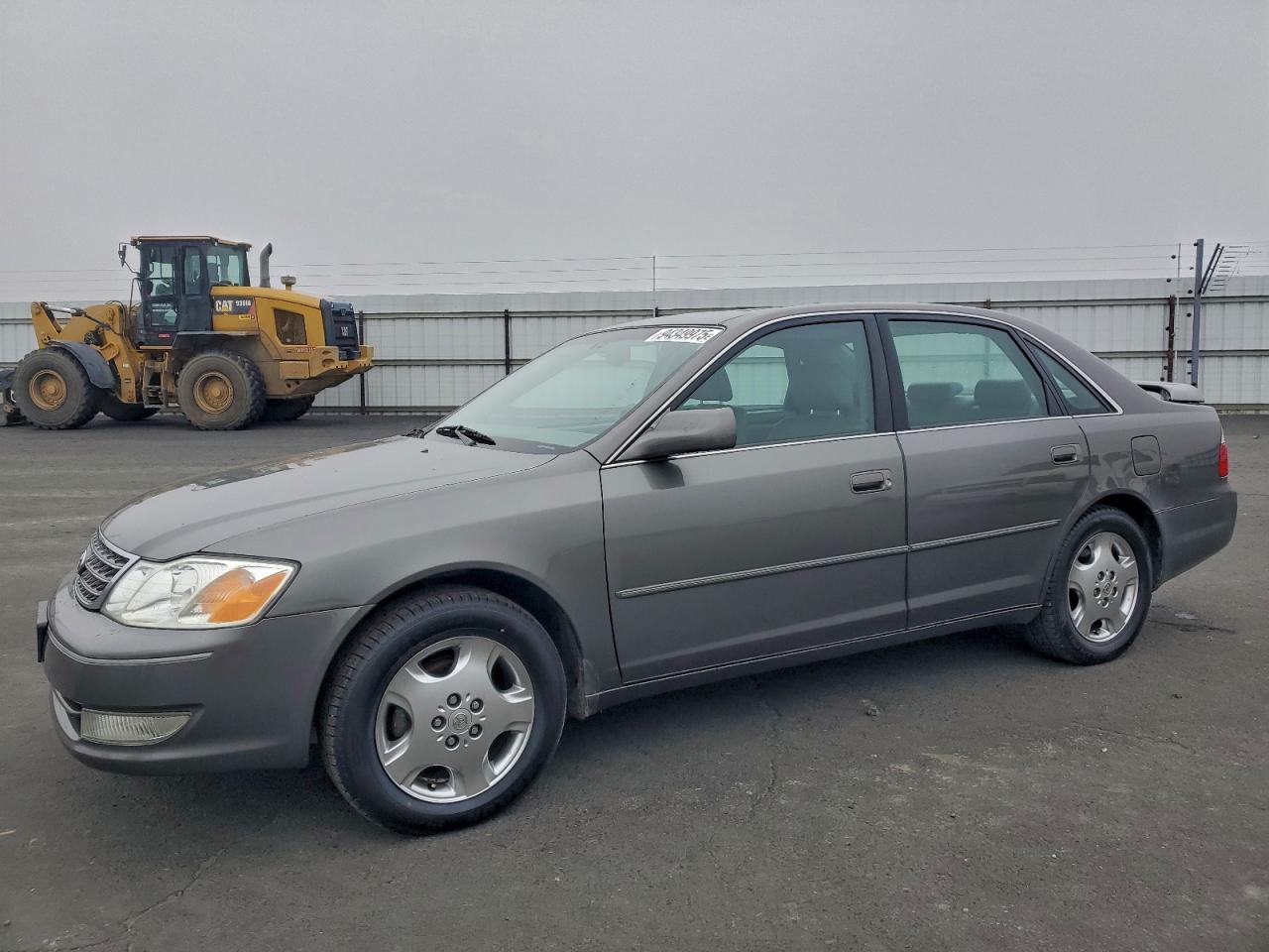 TOYOTA AVALON XL 2004