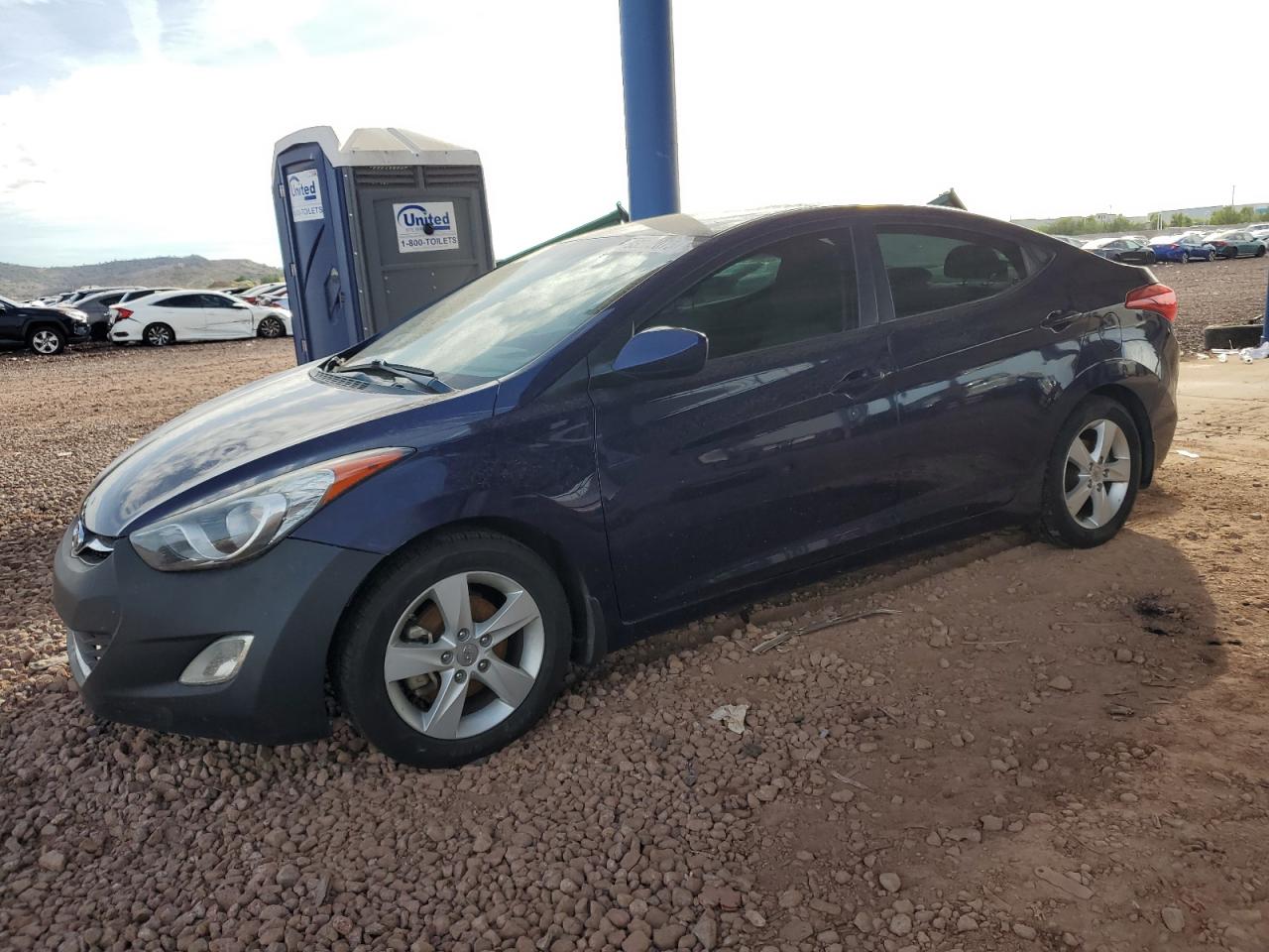 HYUNDAI ELANTRA GL 2013