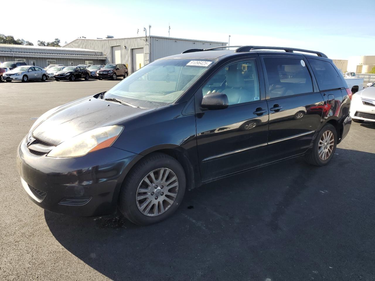 TOYOTA SIENNA CE 2009