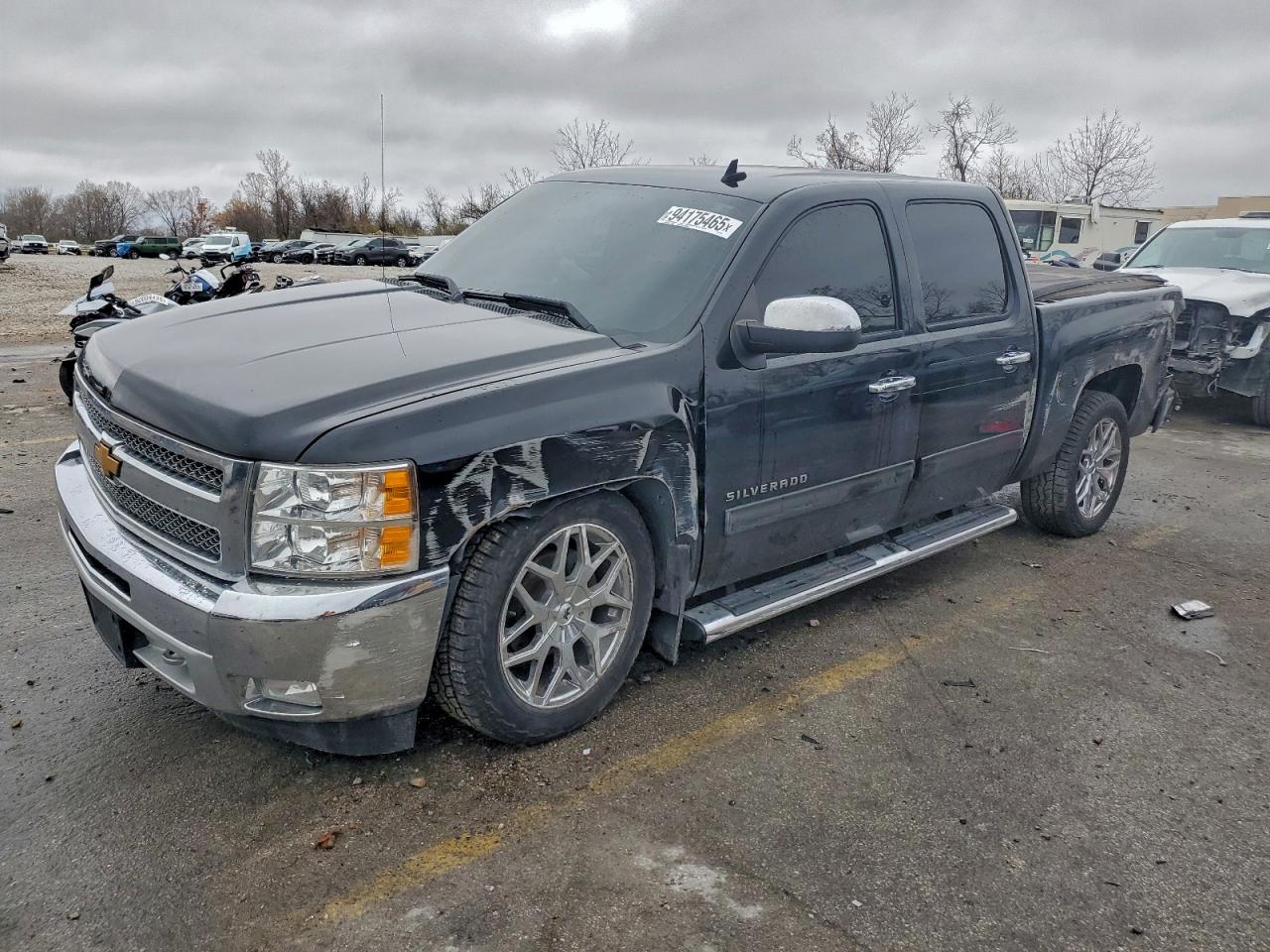 CHEVROLET SILVERADO 2013