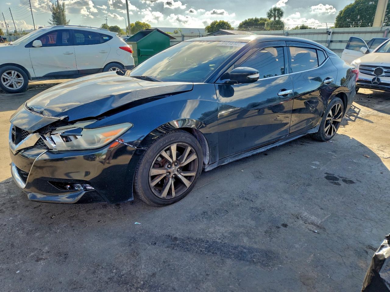 NISSAN MAXIMA 2017