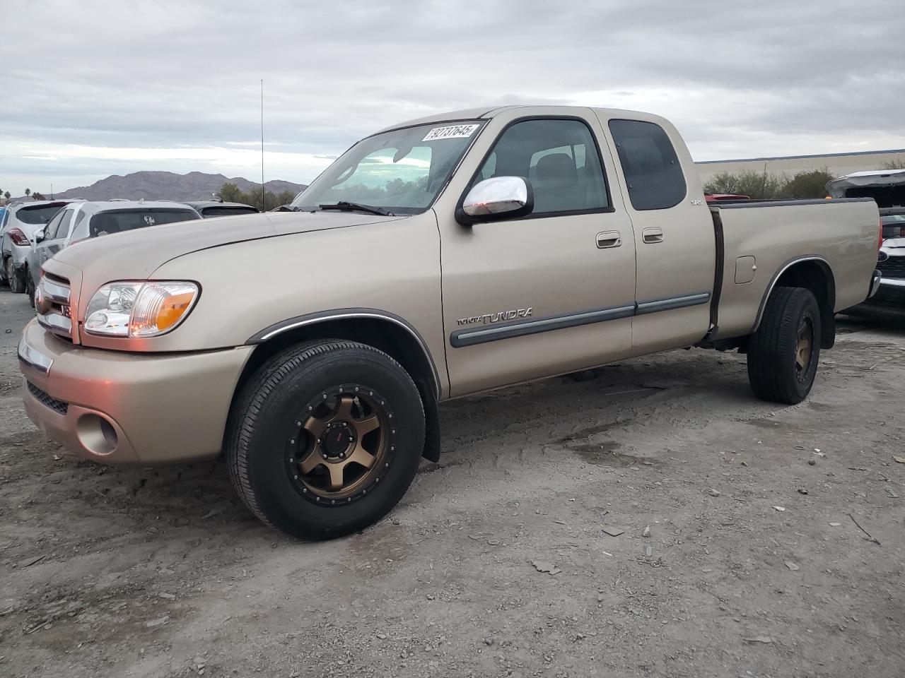 TOYOTA TUNDRA ACC 2006
