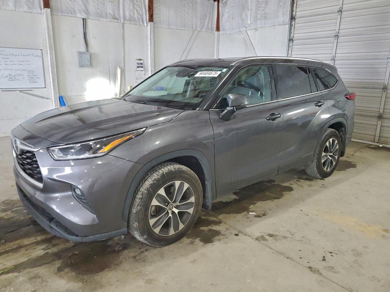 TOYOTA HIGHLANDER 2021