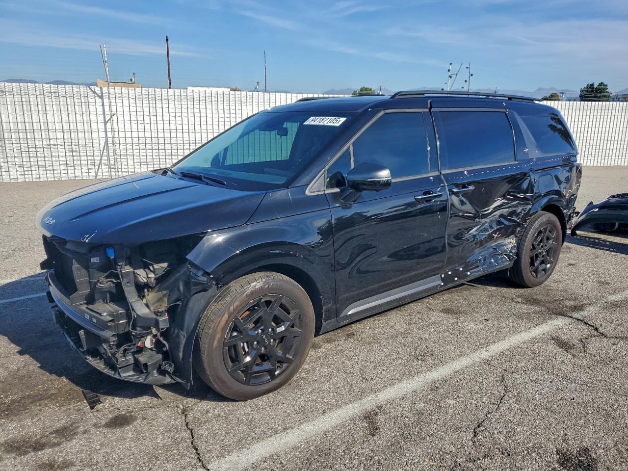 KIA CARNIVAL 2025