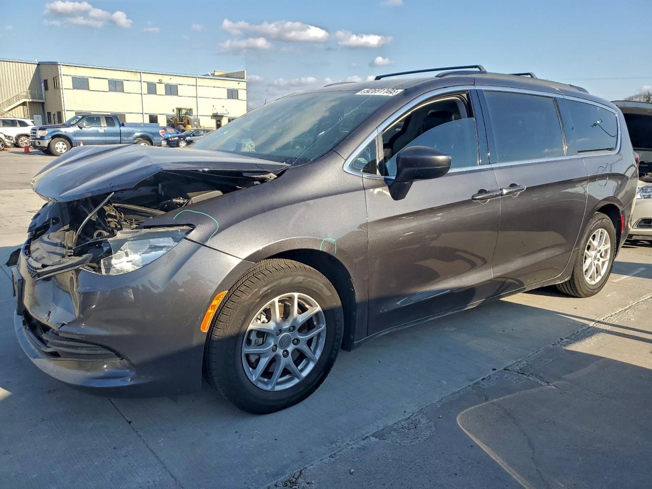 CHRYSLER VOYAGER 2020