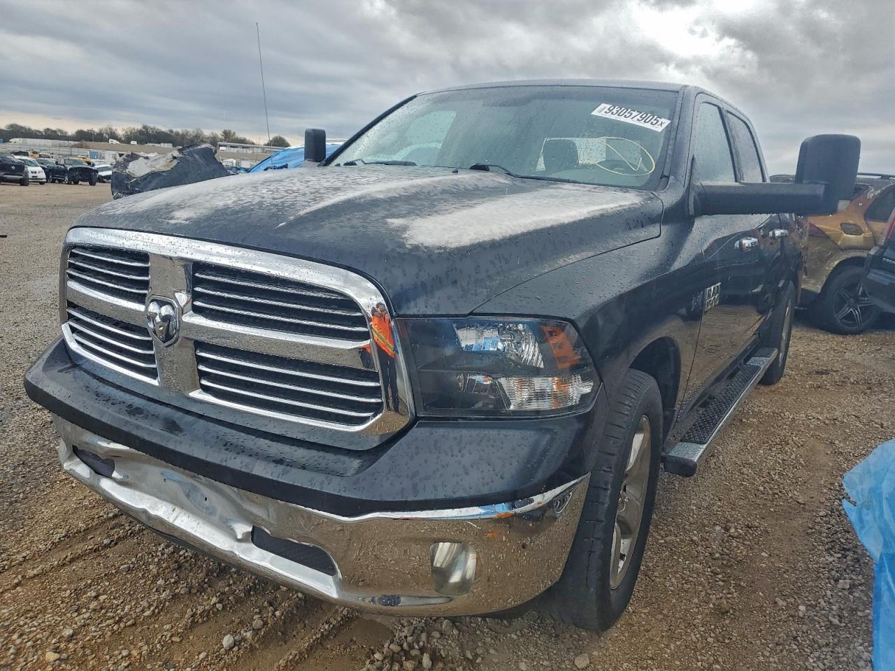 RAM 1500 SLT 2016