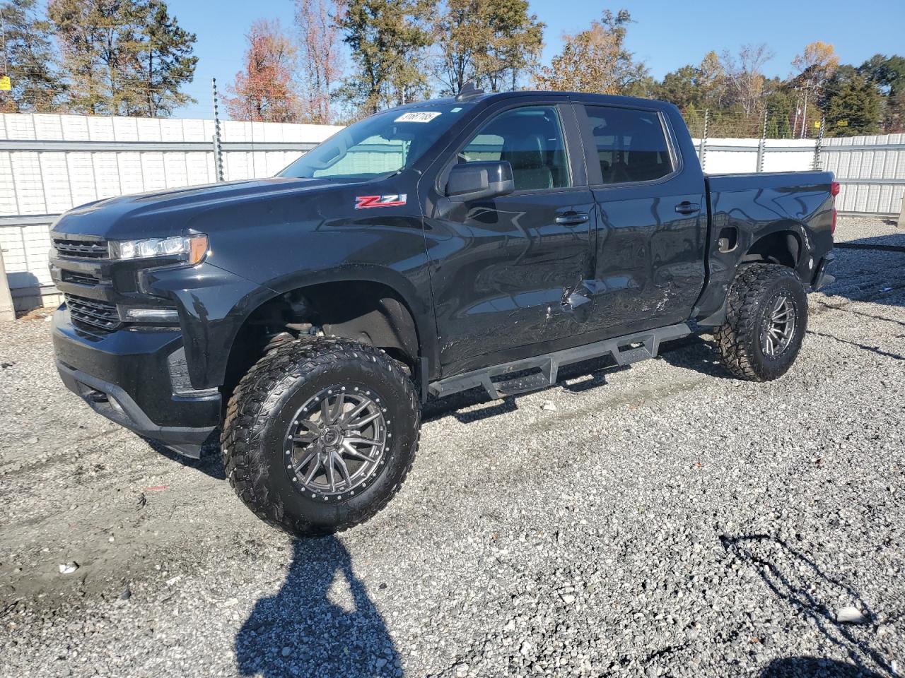 CHEVROLET SILVERADO 2021