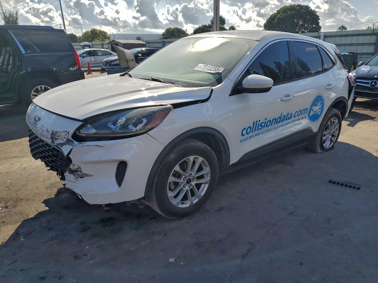 FORD ESCAPE 2021
