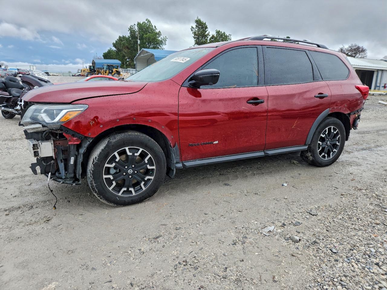 NISSAN PATHFINDER 2020