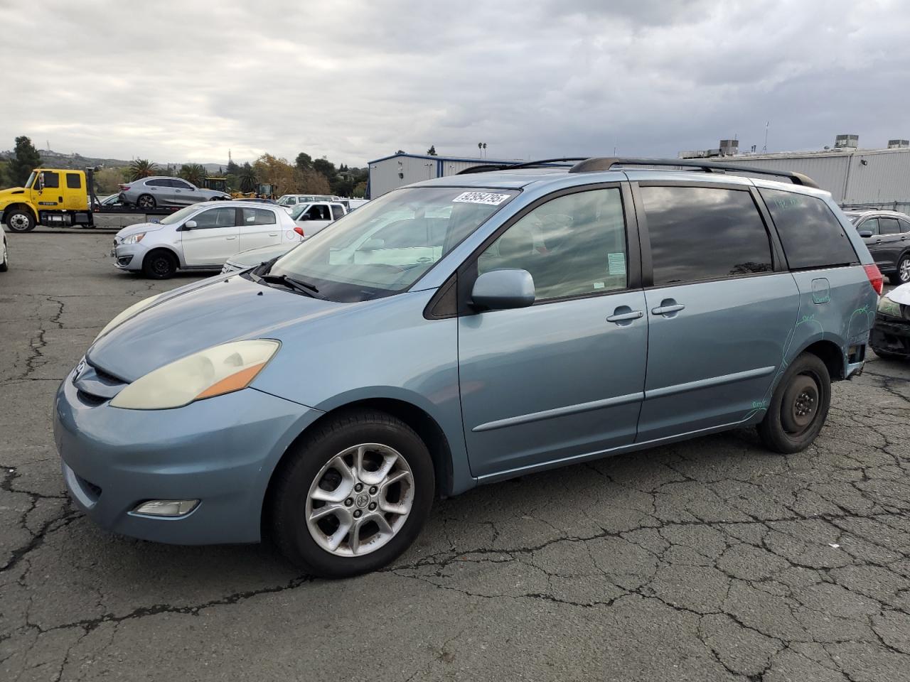 TOYOTA SIENNA 2006