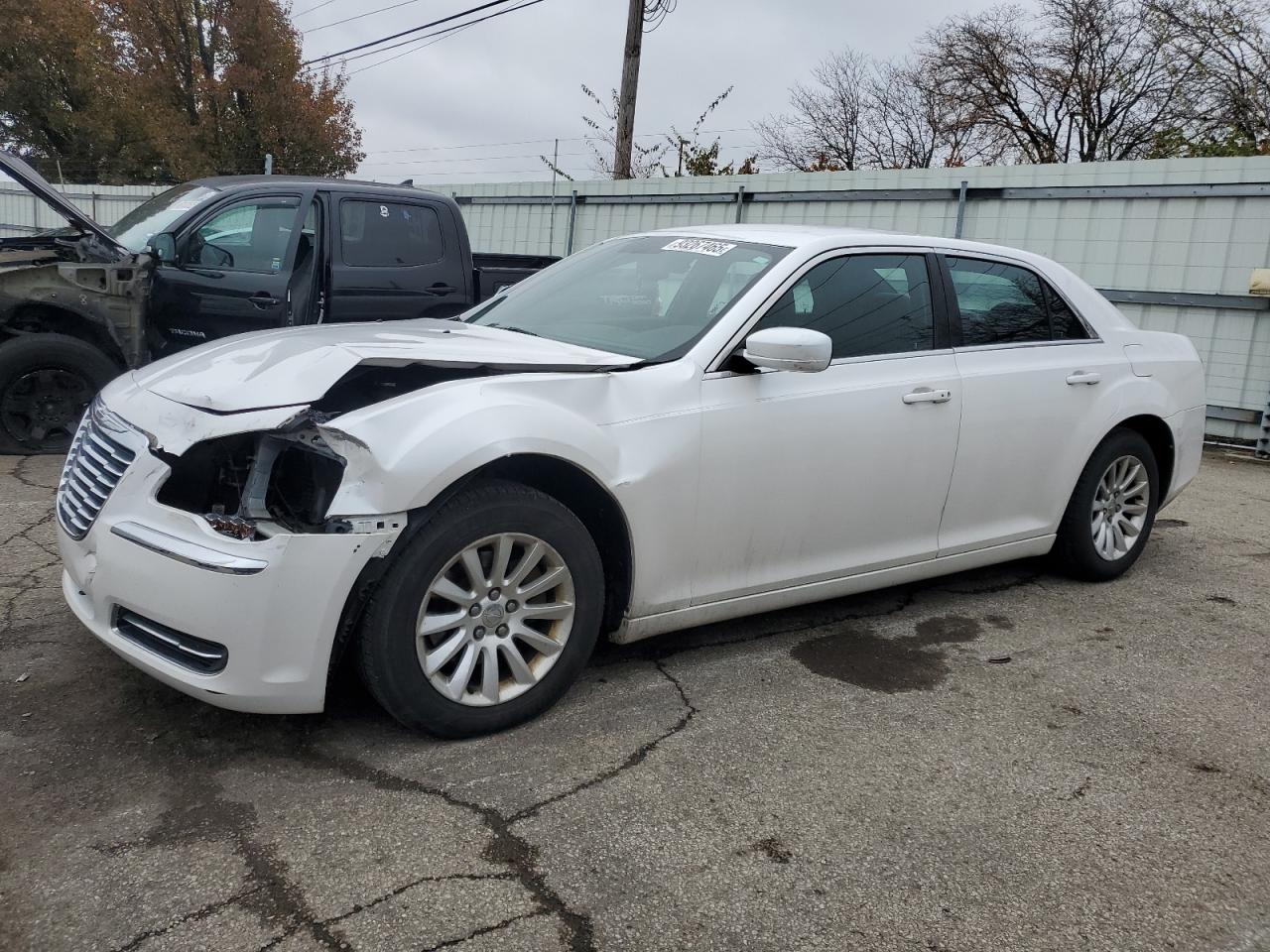 CHRYSLER 300 2011