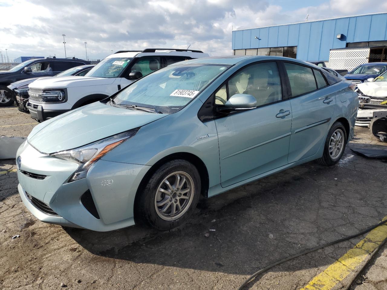 TOYOTA PRIUS 2017