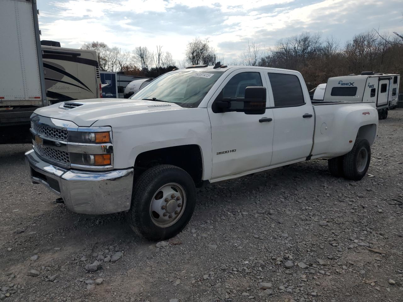 CHEVROLET SILVERADO 2019