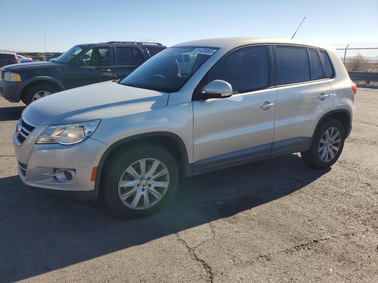 VOLKSWAGEN TIGUAN S 2009