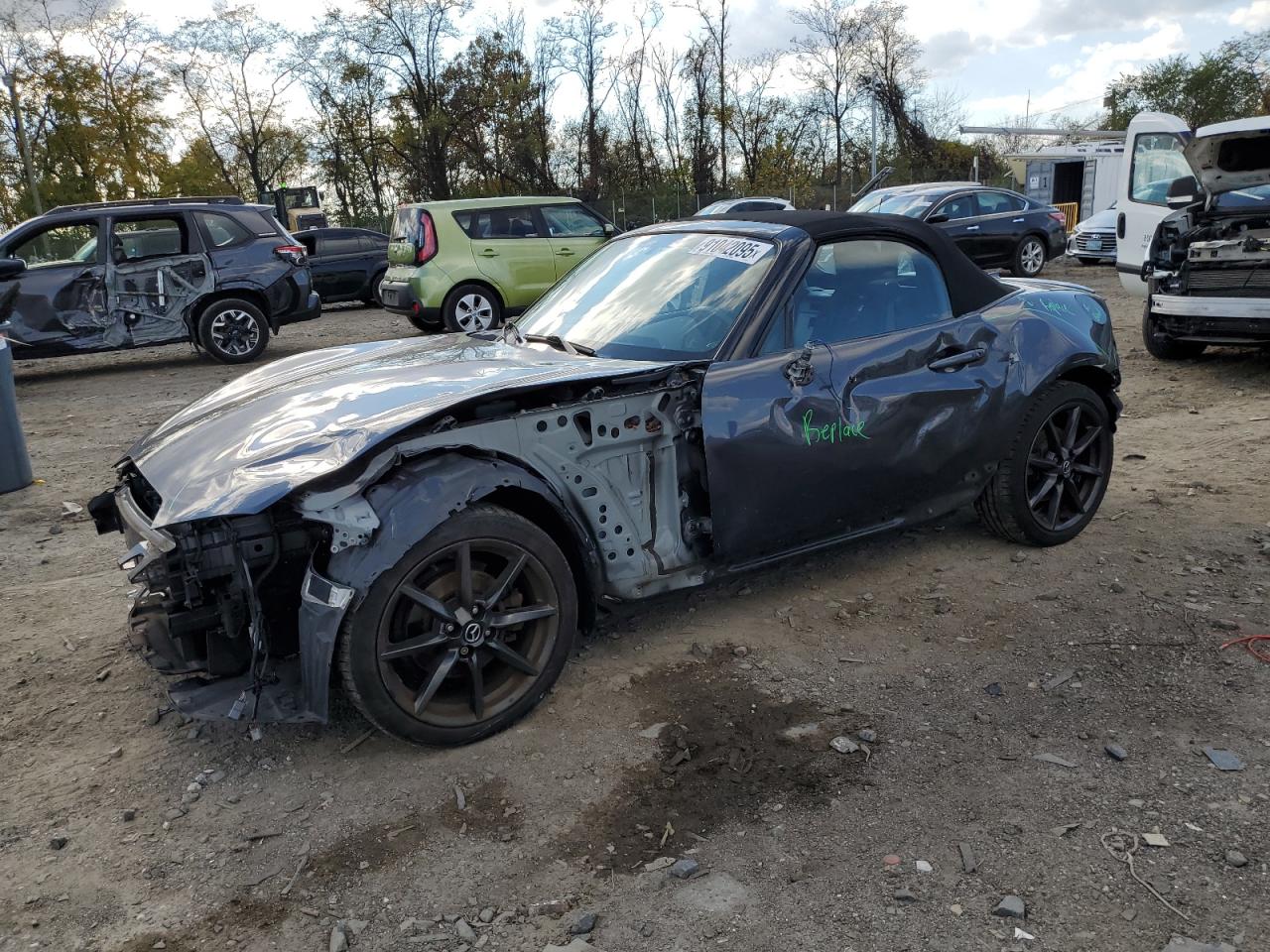 MAZDA MX-5 MIATA 2017