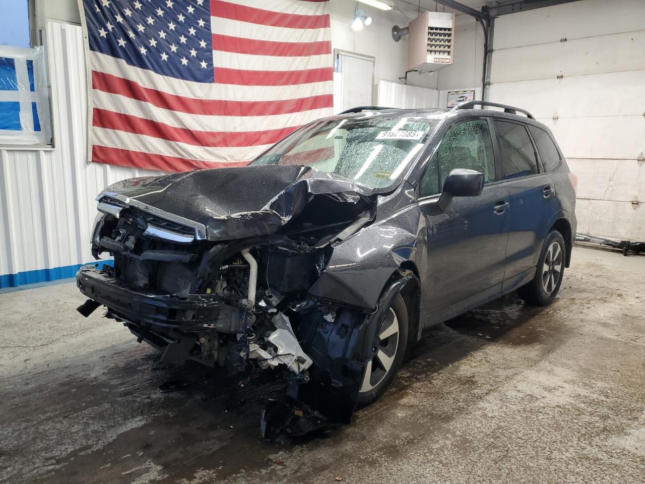 SUBARU FORESTER 2017