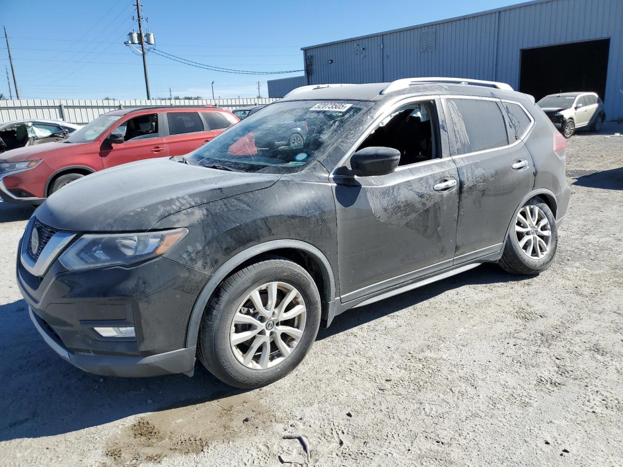 NISSAN ROGUE 2018