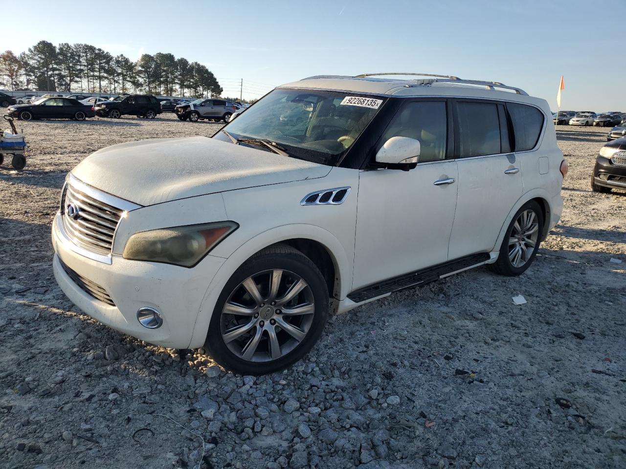 INFINITI QX56 2011