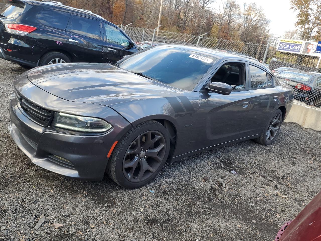 DODGE CHARGER R/ 2015