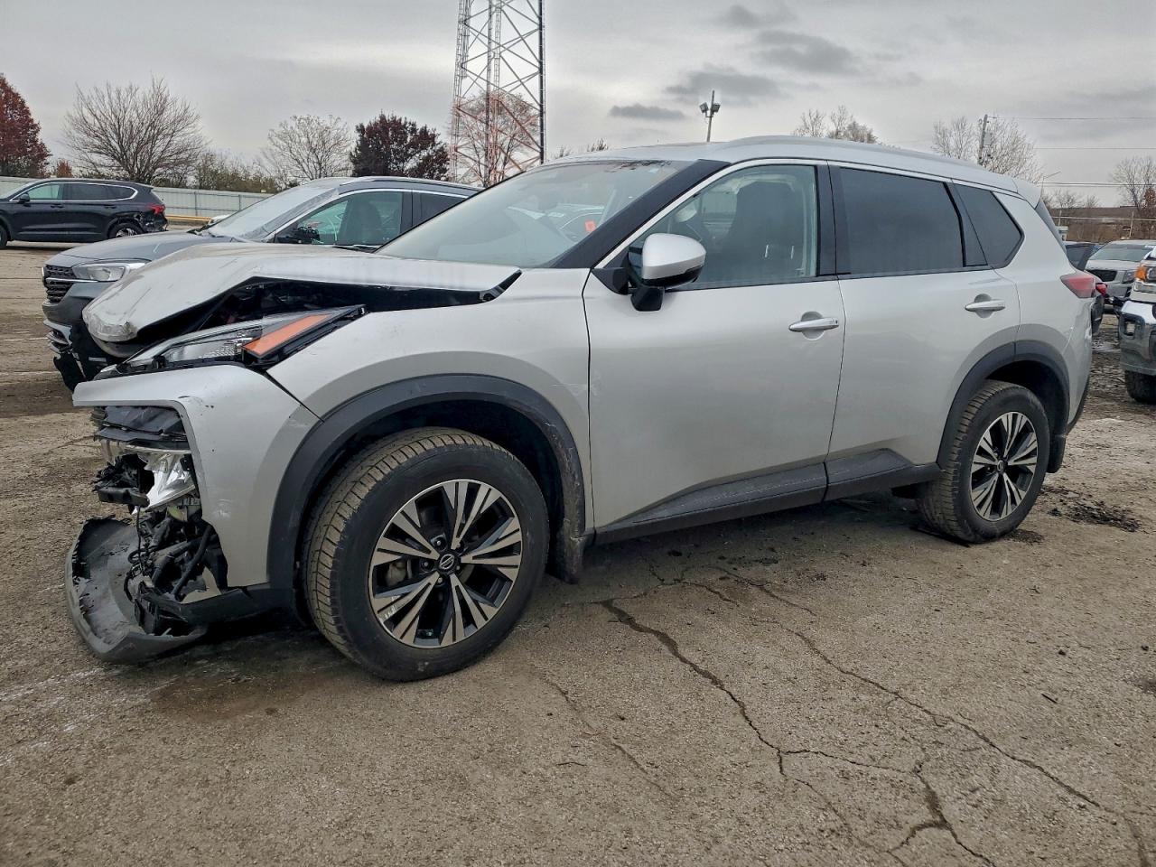 NISSAN ROGUE 2021