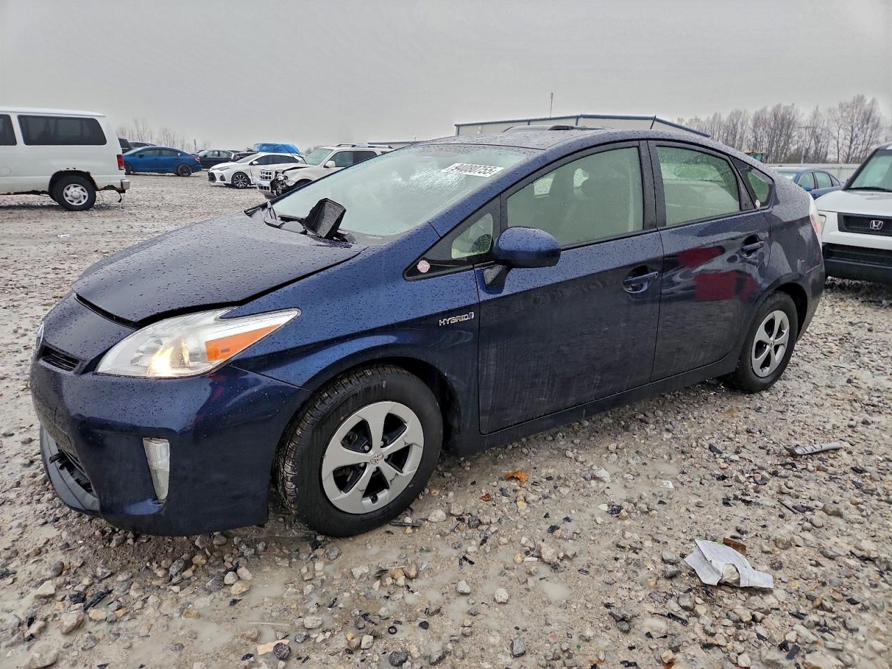 TOYOTA PRIUS 2013
