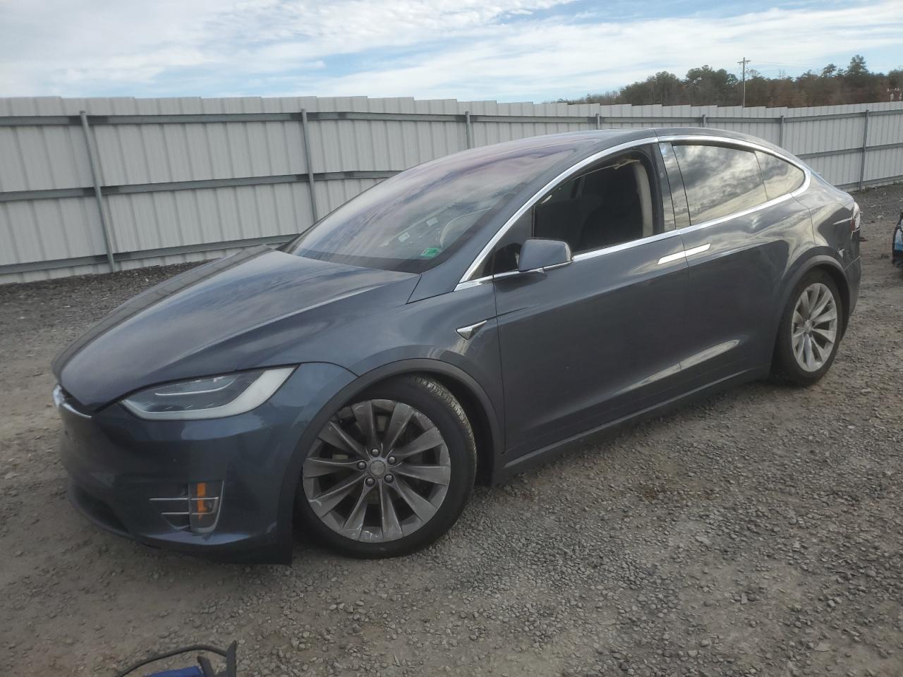 TESLA MODEL X 2018
