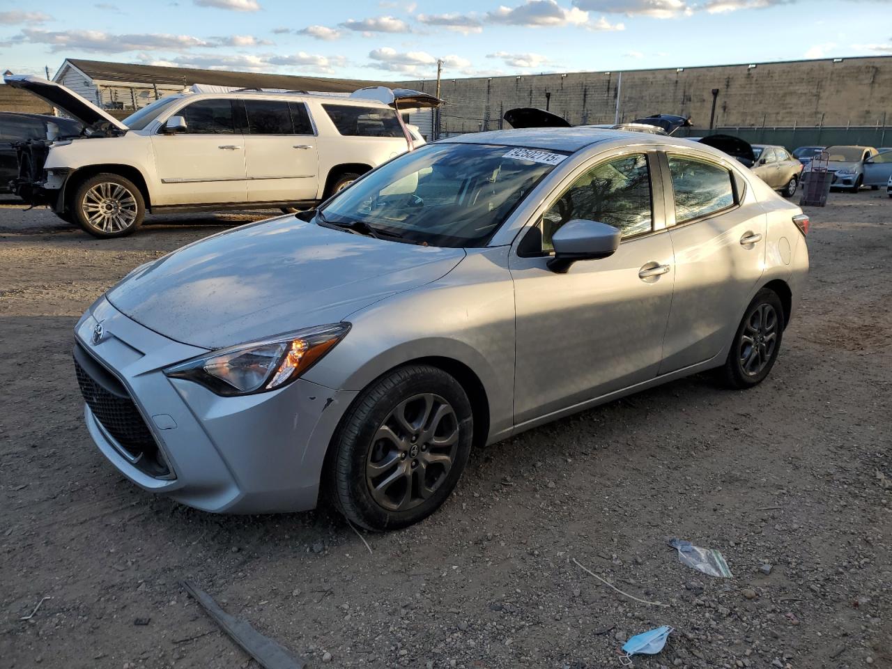 TOYOTA YARIS L 2020