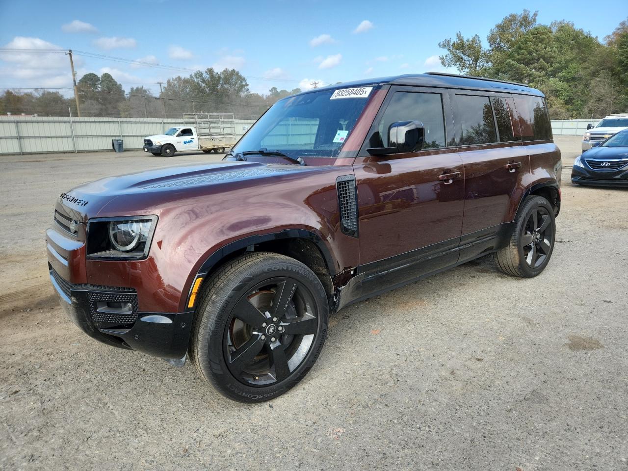 LAND ROVER DEFENDER 1 2025