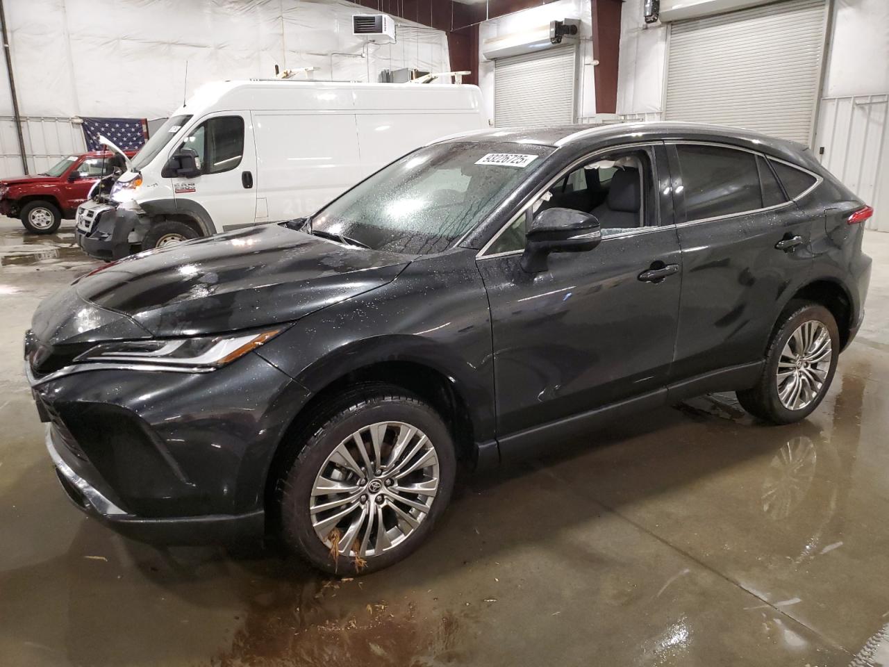 TOYOTA VENZA LE 2024