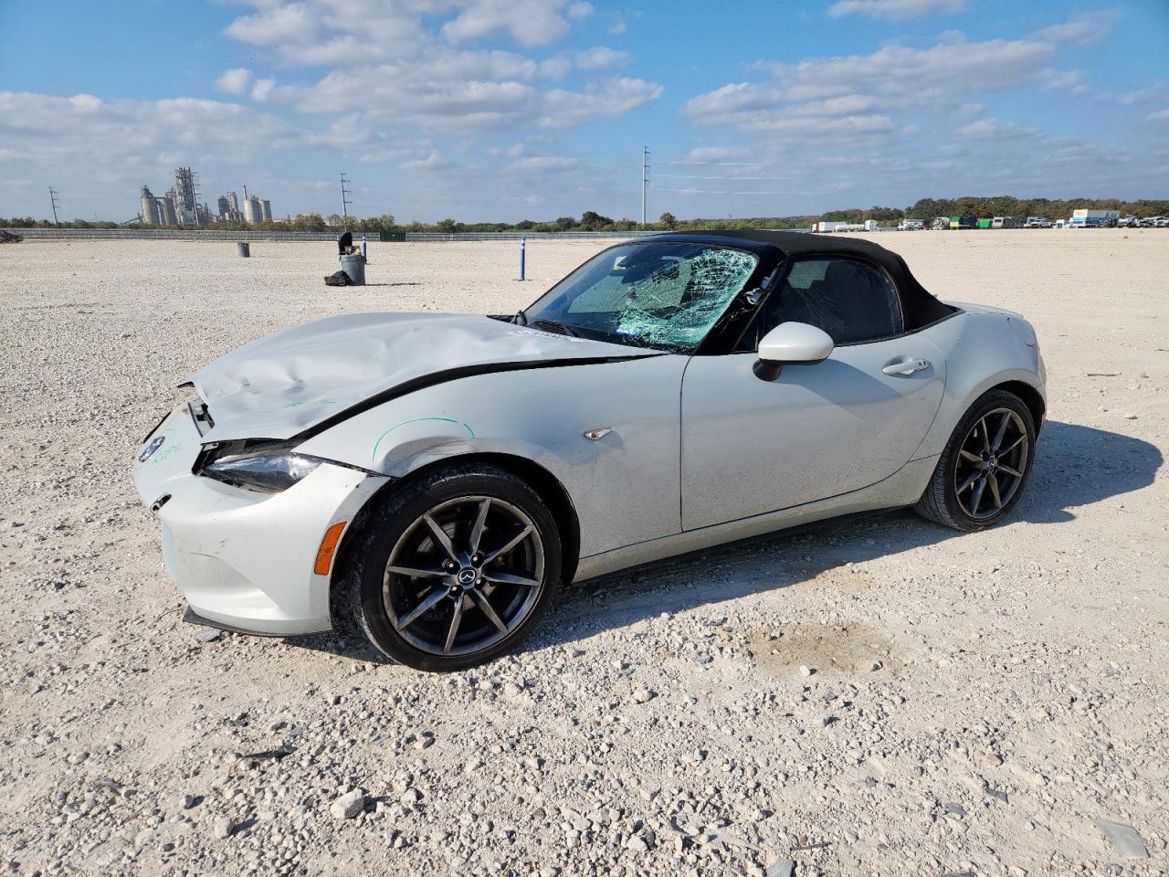 MAZDA MX-5 MIATA 2016