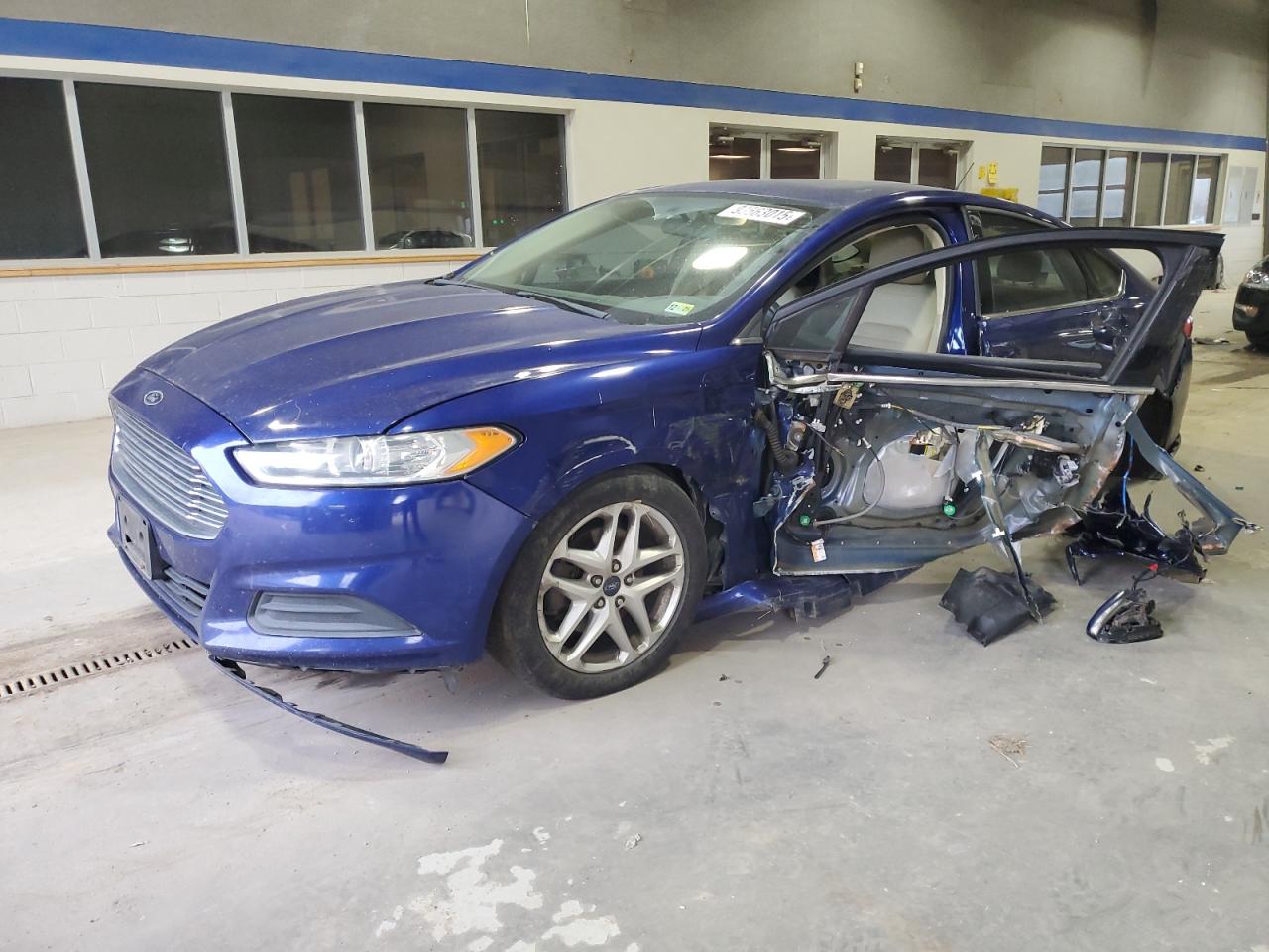 FORD FUSION SE 2013