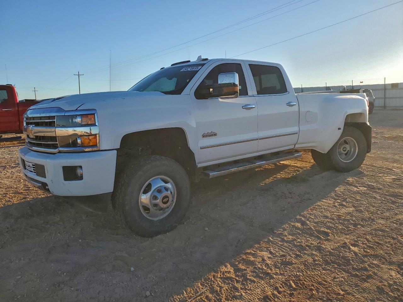 CHEVROLET SILVERADO 2018