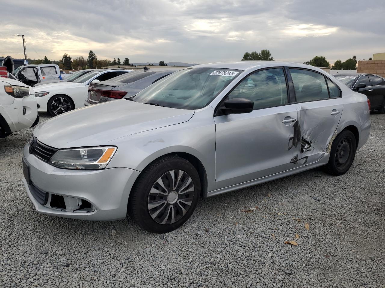 VOLKSWAGEN JETTA BASE 2012