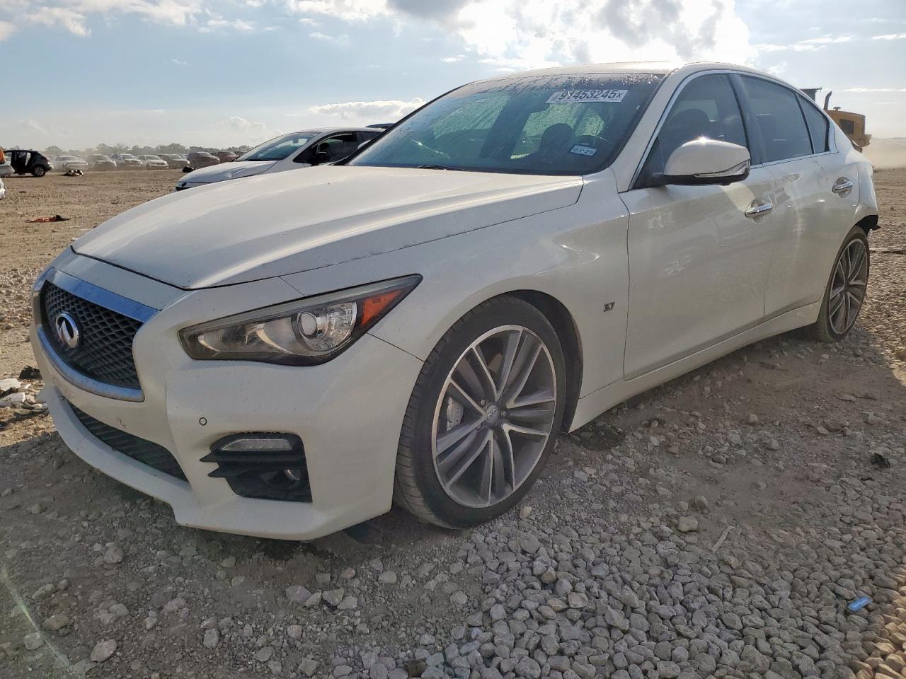 INFINITI Q50 BASE 2014