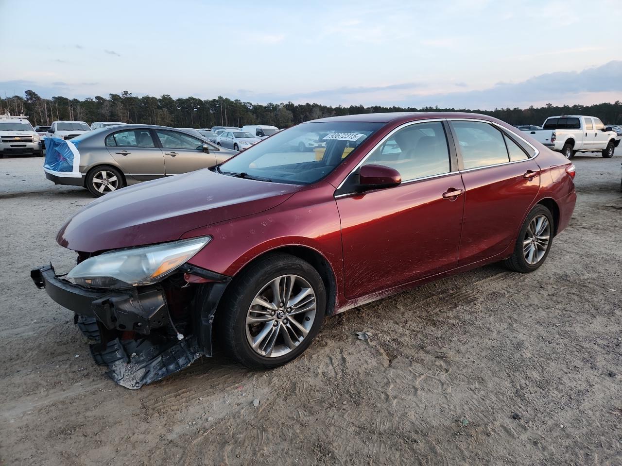 TOYOTA CAMRY 2015