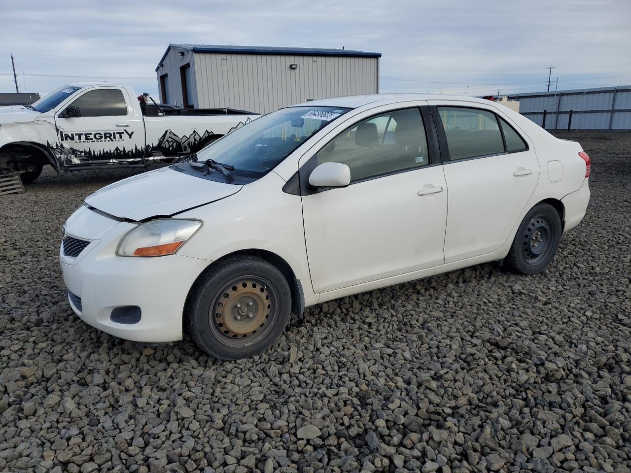 TOYOTA YARIS 2009