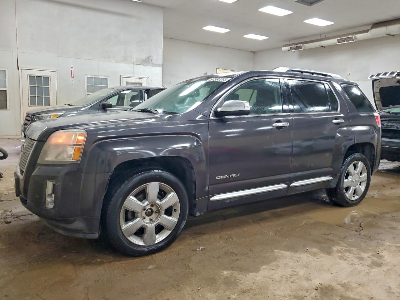 GMC TERRAIN 2013