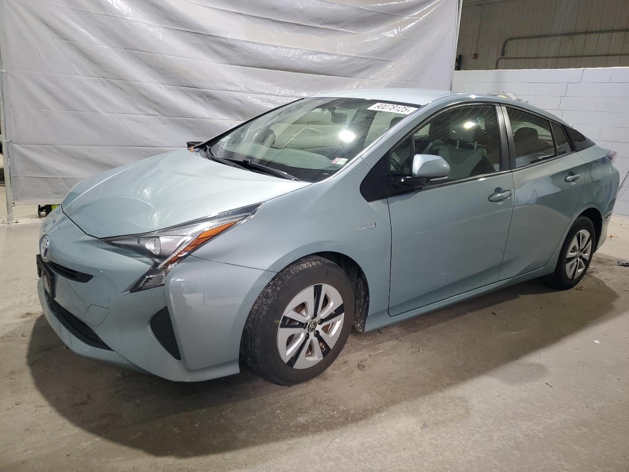 TOYOTA PRIUS 2016