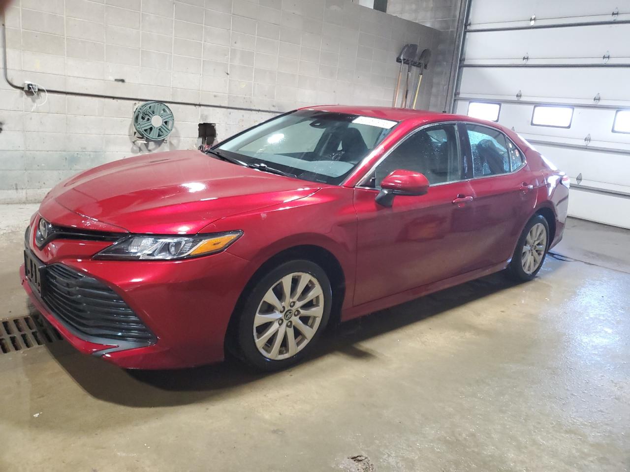 TOYOTA CAMRY L 2018